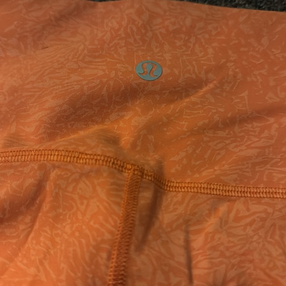 Lululemon limited edition align shorts orange print - Picture 3 of 6